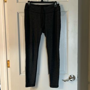 Danskin heathered grey leggings